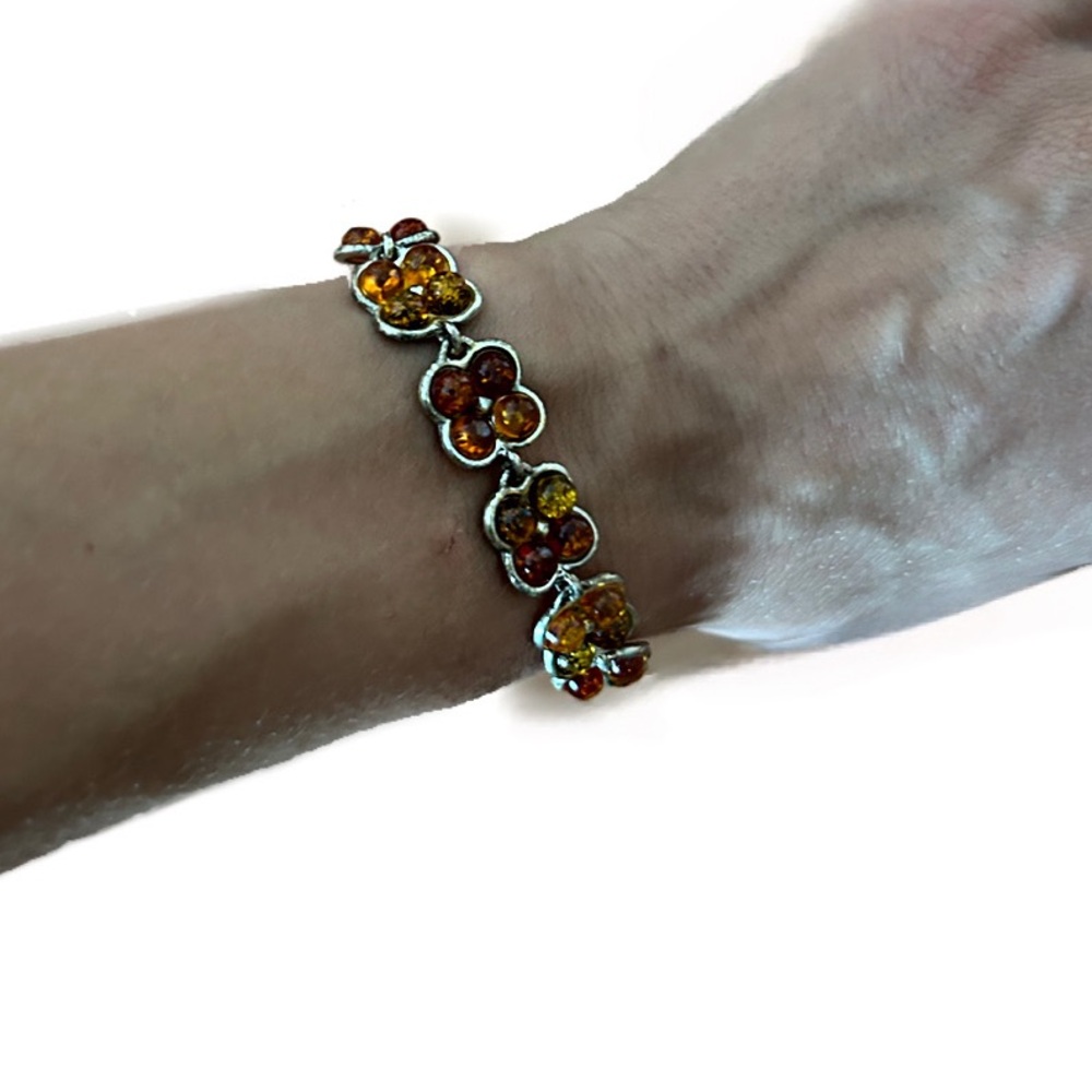 Vintage Exquisite Handmade Clover Flower Baltic Amber Bracelet with Silver